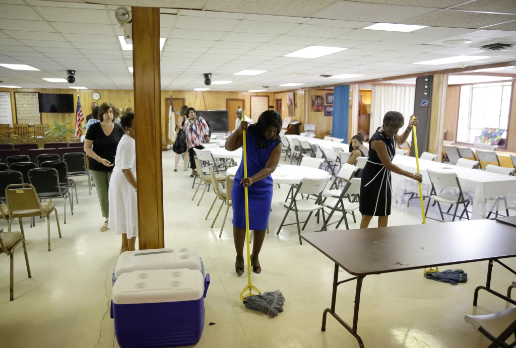 150621 charleston chuch cleaning 211p